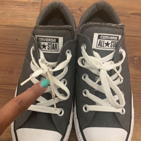 💥 CONVERSE SNEAKERS 💥 - Picture 2 of 8